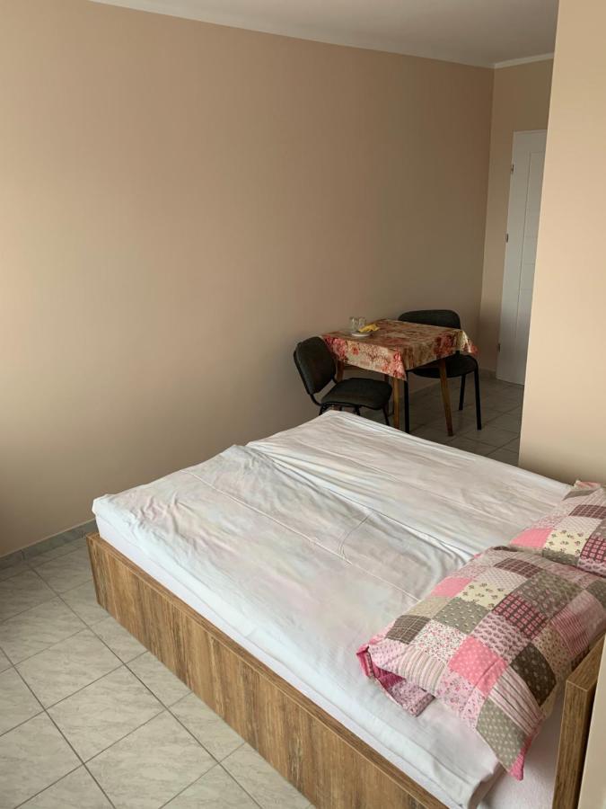 Apartamento Ow Irena Chlapowo Władysławowo Exterior foto