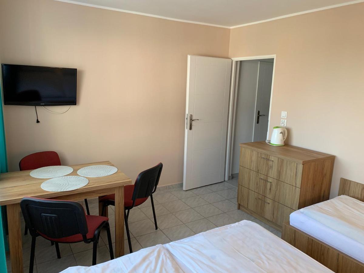 Apartamento Ow Irena Chlapowo Władysławowo Exterior foto