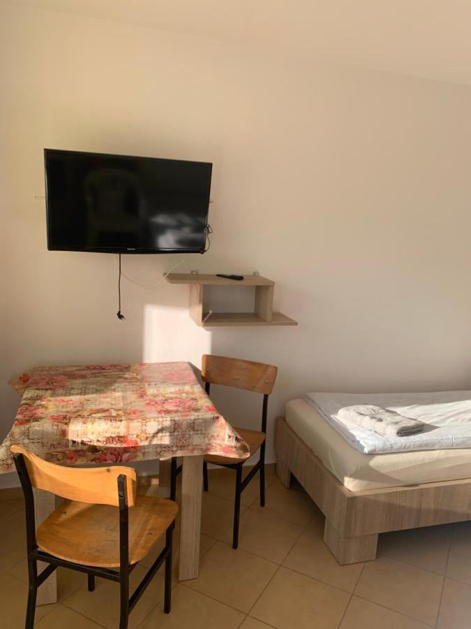 Apartamento Ow Irena Chlapowo Władysławowo Exterior foto